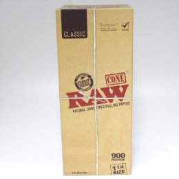 Raw Cone Classic 1 1/4 Size  900 Per Box 